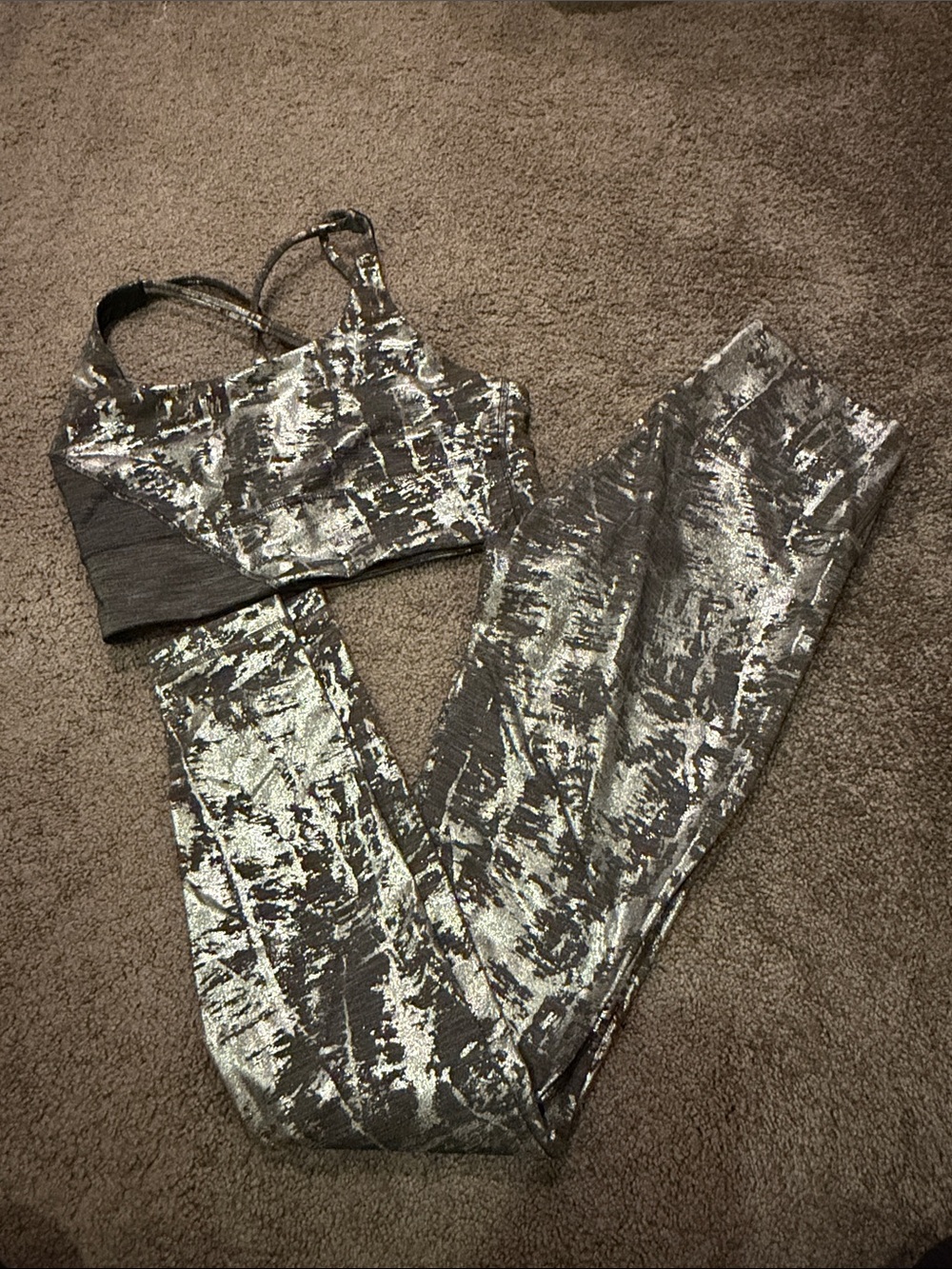 lululemon athletica Metallic Silver and Charcoal Legging & Sports Bra Set
